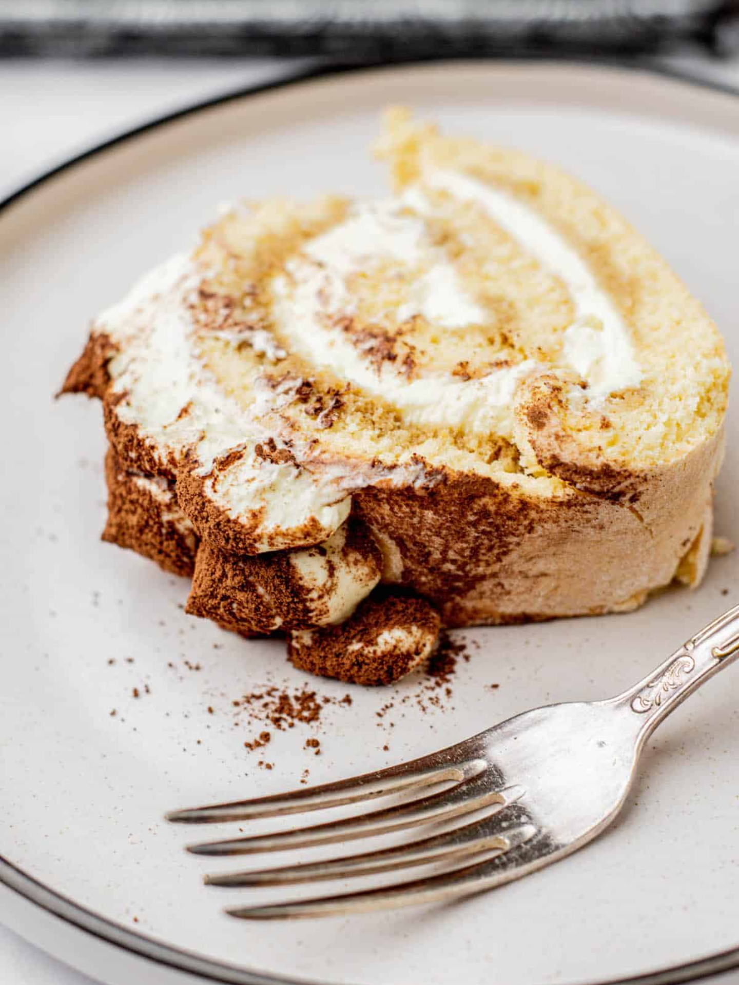 Tiramisu Cake