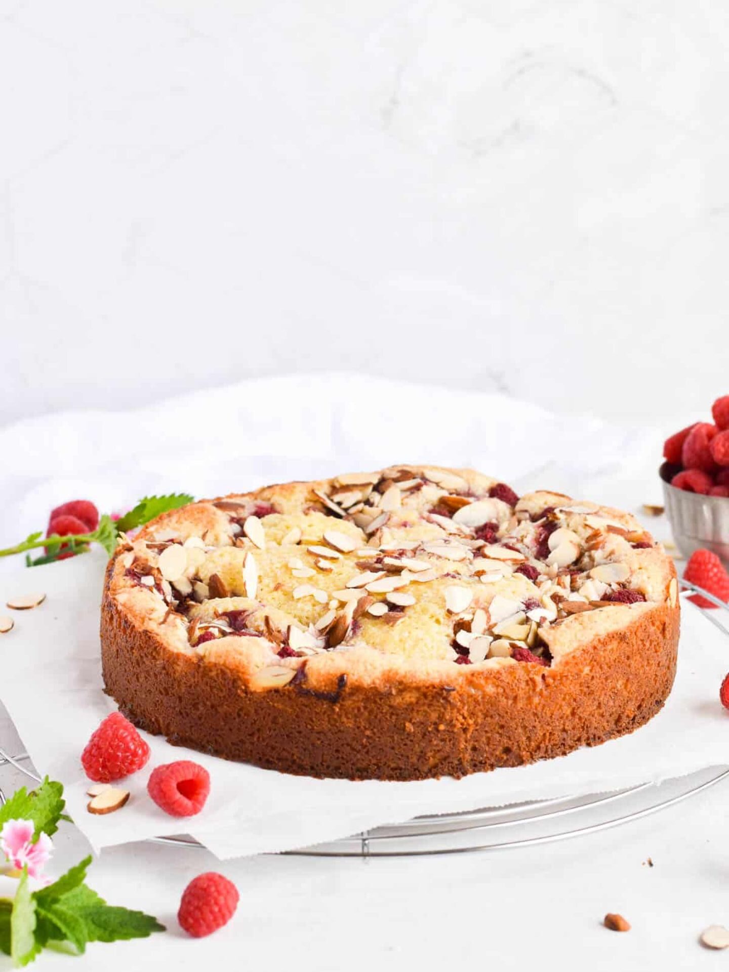 Almond Raspberry Cake