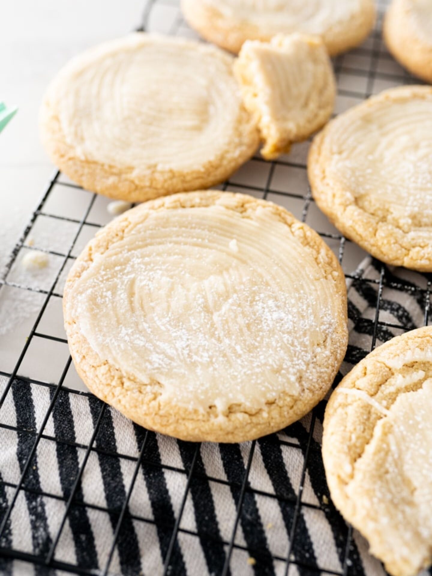 Kentucky Butter Cake Crumbl