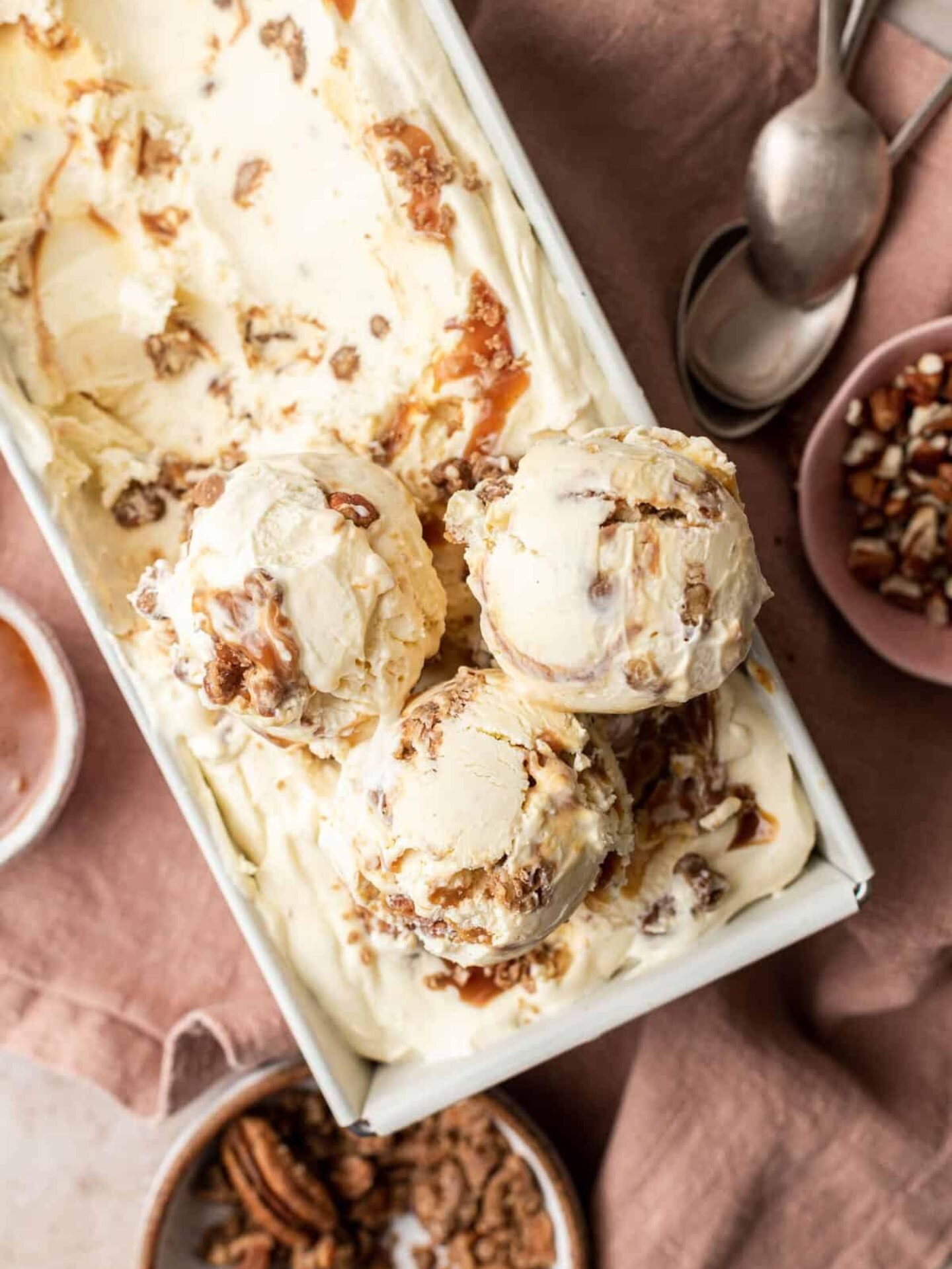 Pecan Pralines Ice Cream