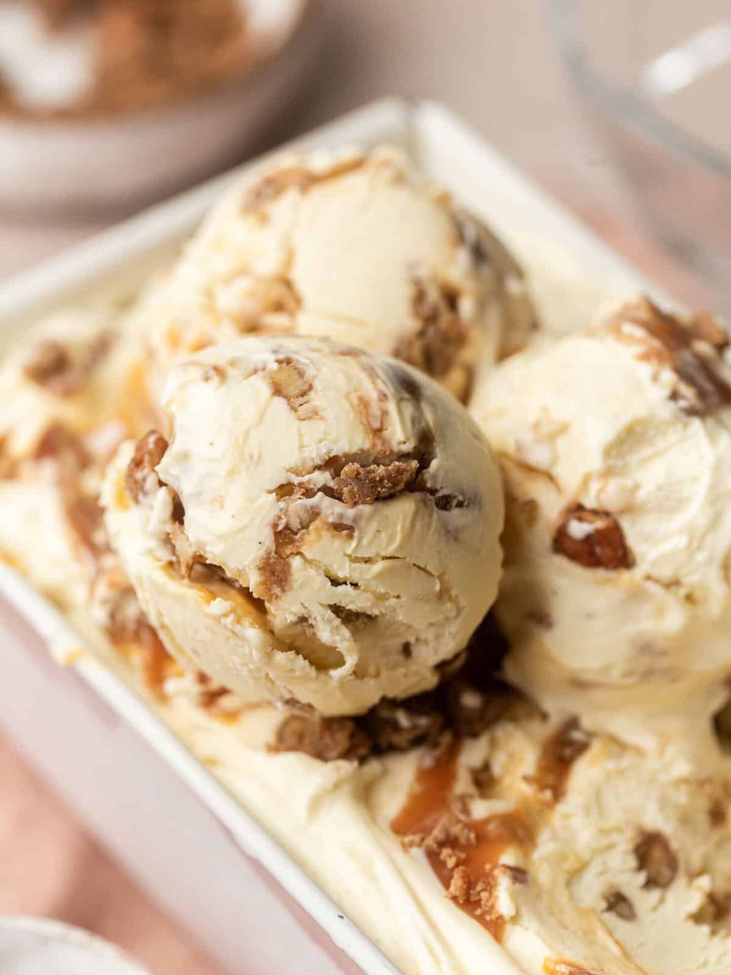 Pecan Pralines Ice Cream