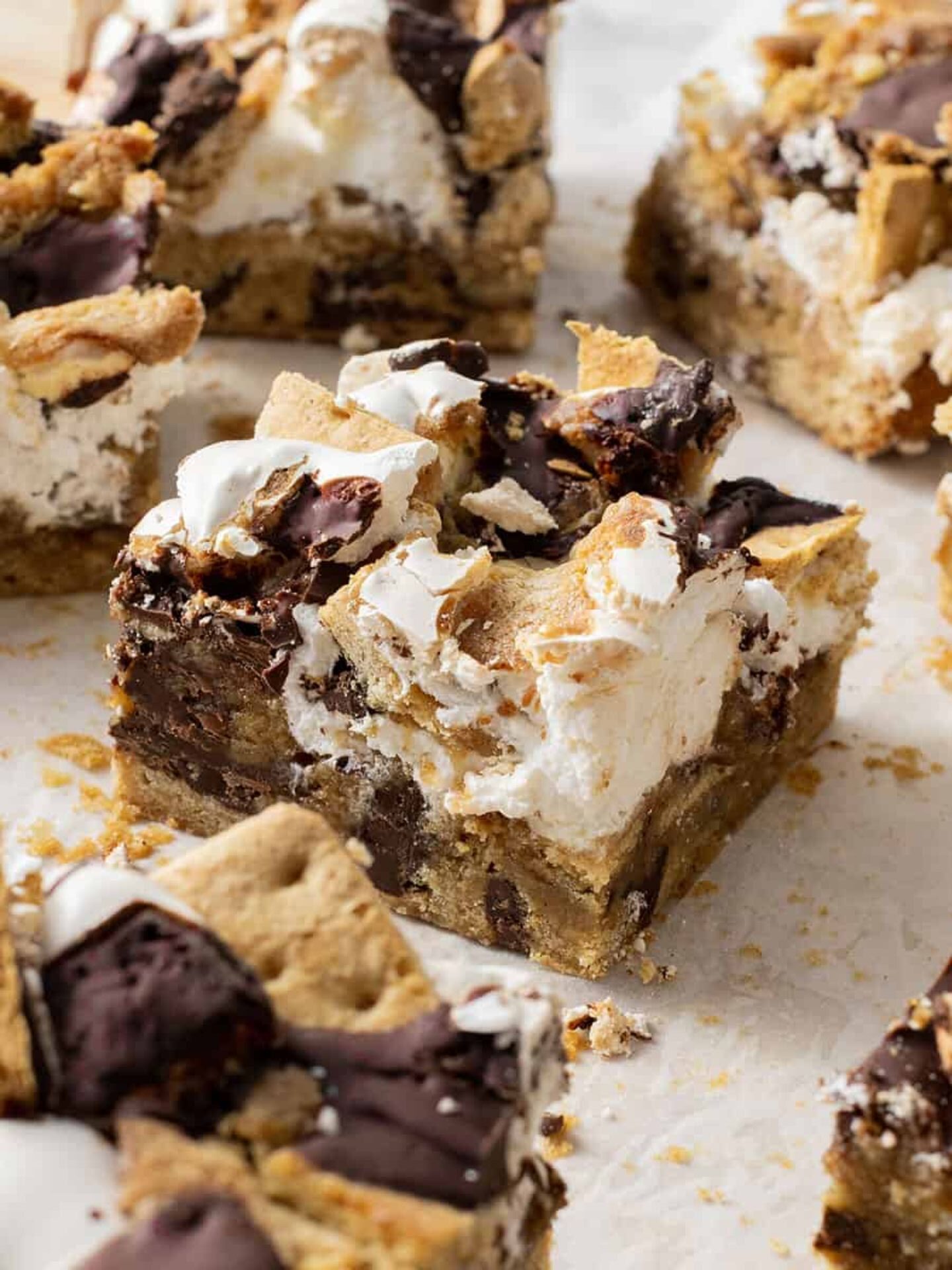 S'mores Cookie Bars