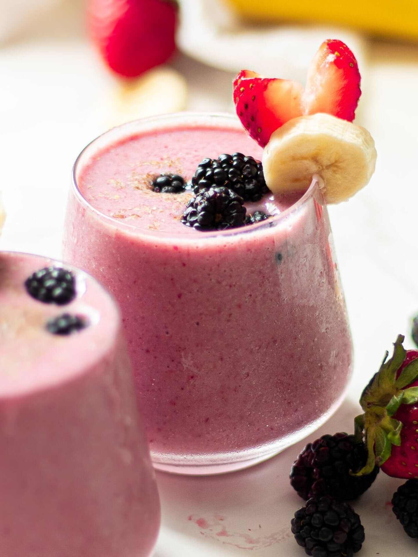 Blackberry Strawberry Banana Smoothie