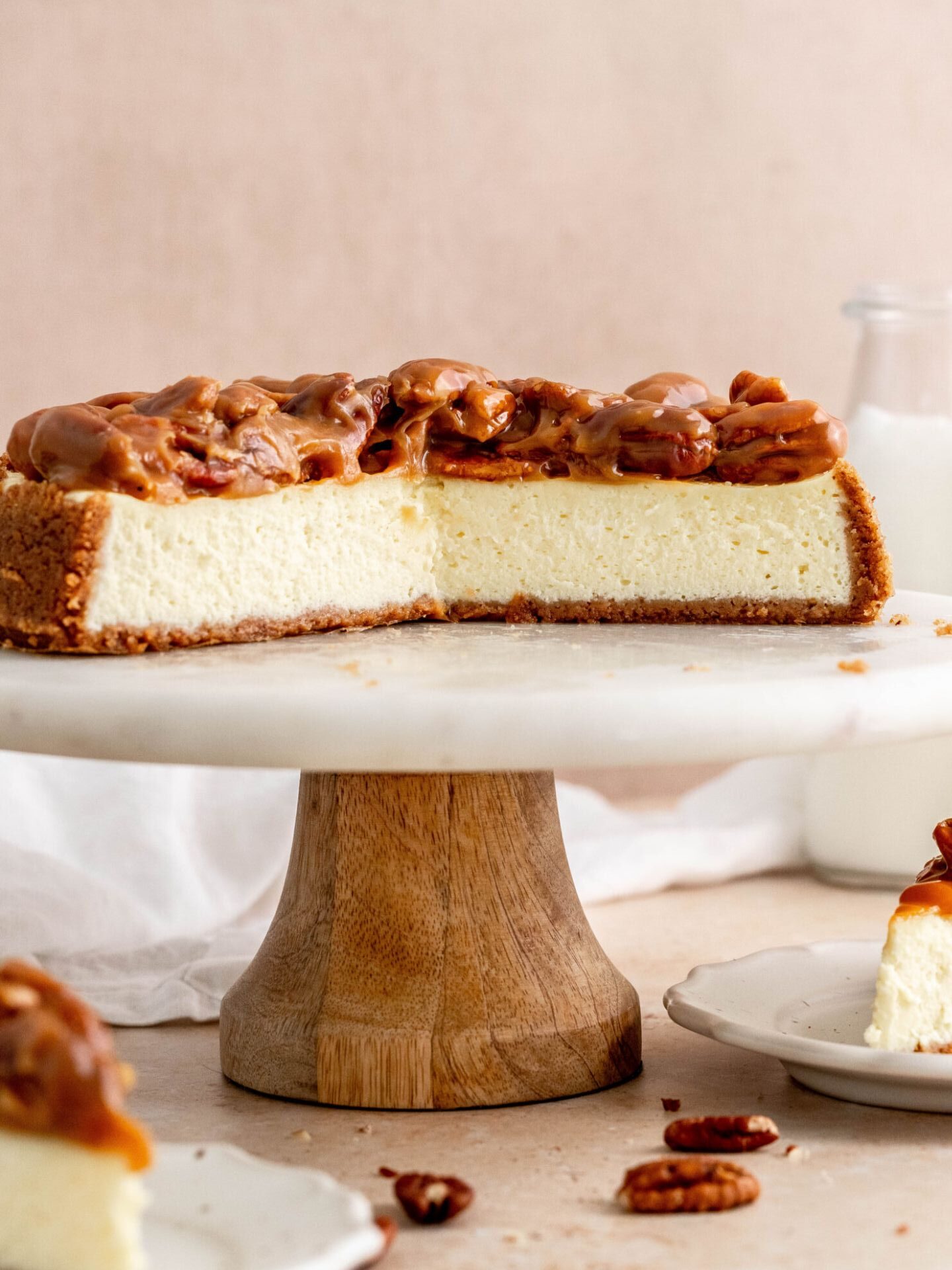 Caramel Pecan Cheesecake