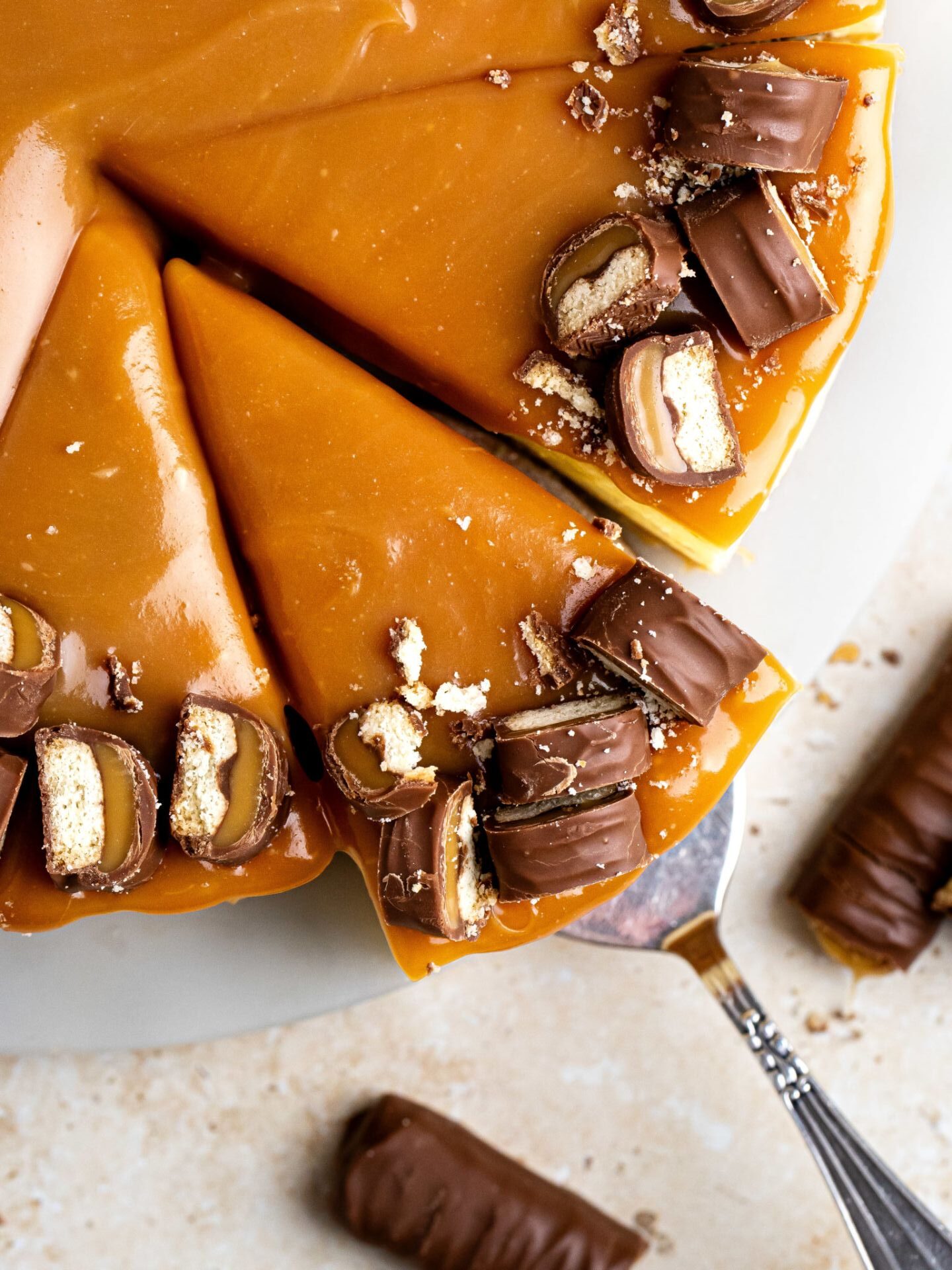 Twix Cheesecake