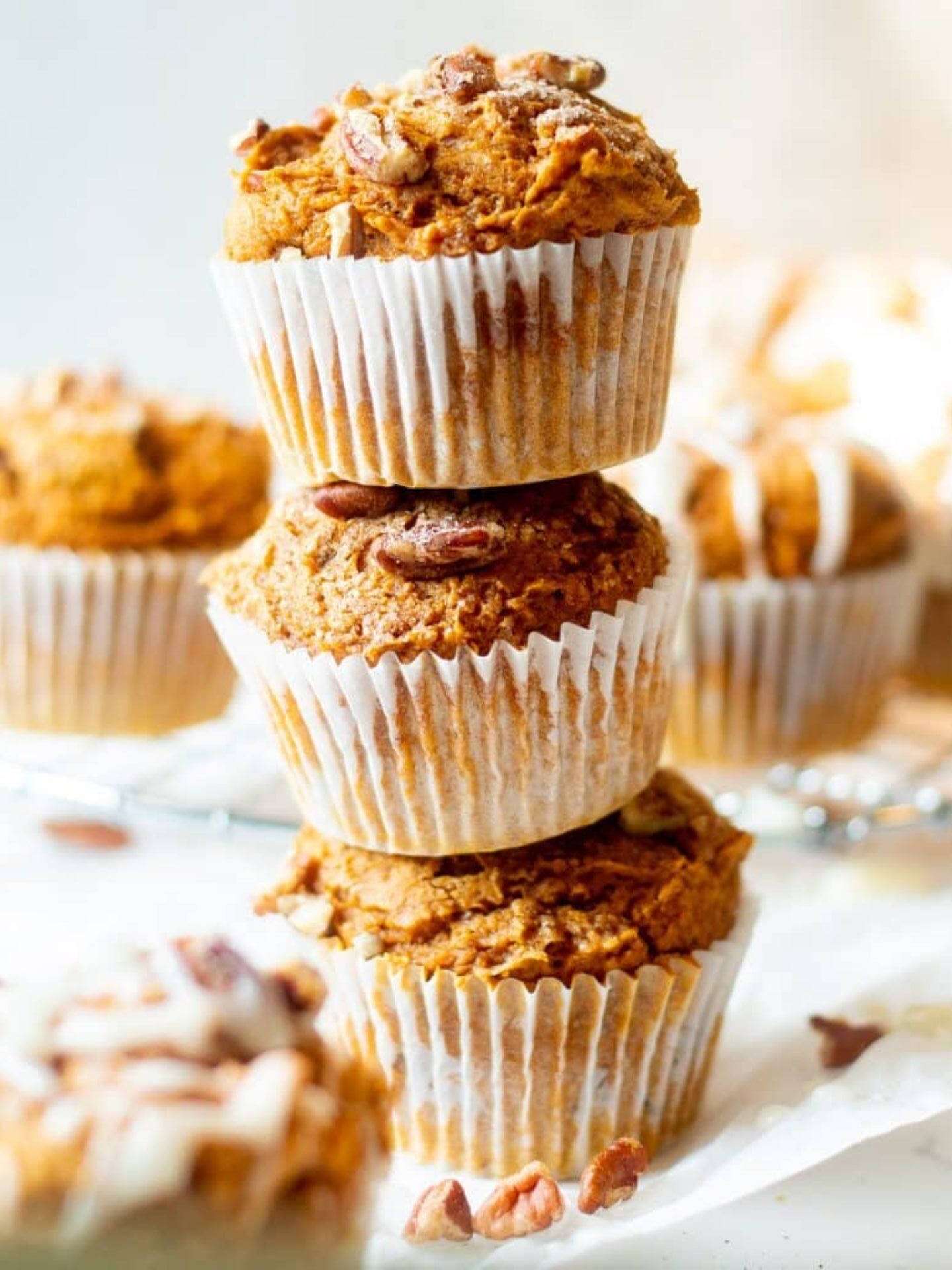 3 Ingredient Pumpkin Muffins