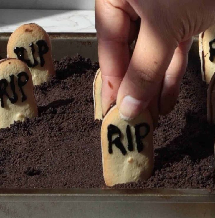 Graveyard Brownies