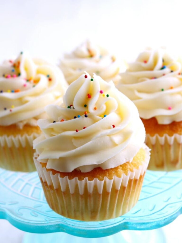 Gluten Free vanilla Cupcakes