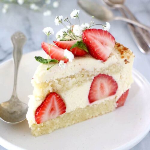 French Strawberry Cake