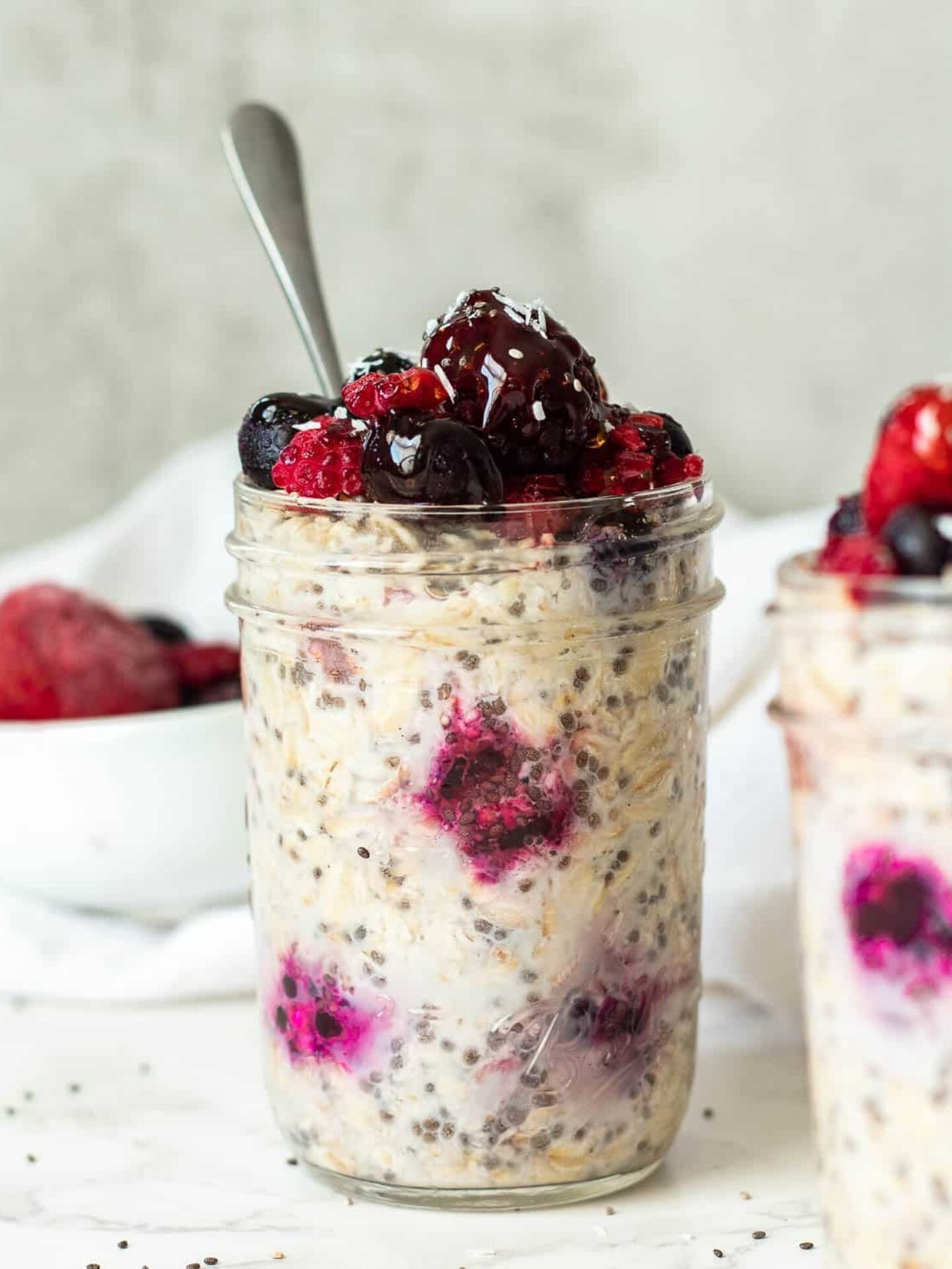 ☀️🥣 Overnight Oats with Frozen Fruit: A Breakfast Delight to Power Your ...