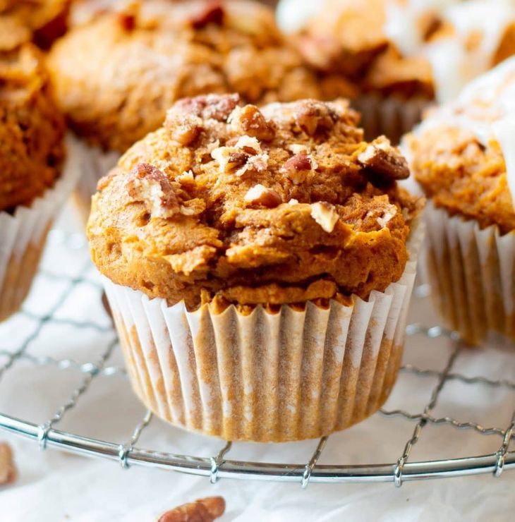 3 Ingredient Pumpkin Muffins