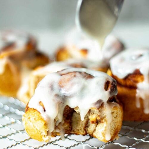 Air Fryer Cinnamon Rolls