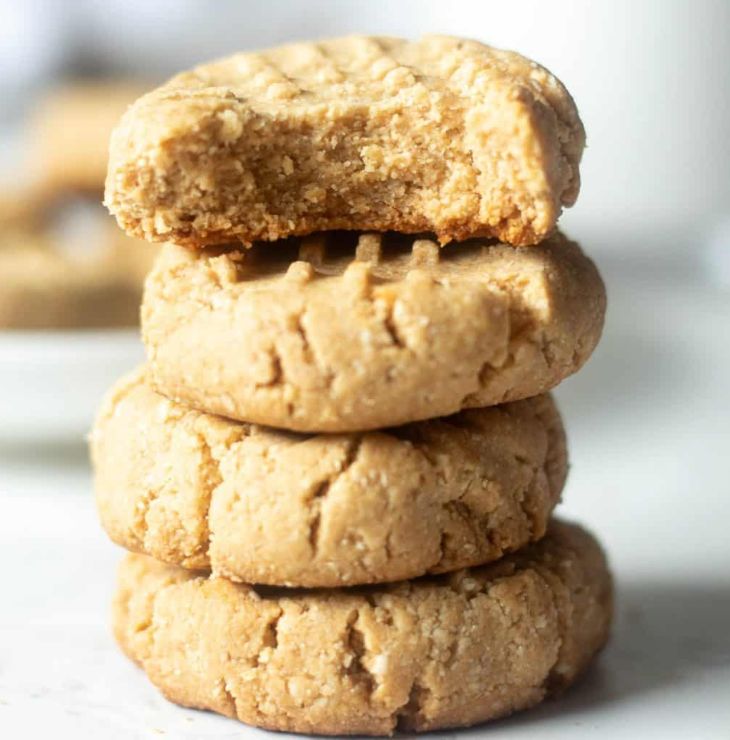 Almond Flour Peanut Butter Cookies