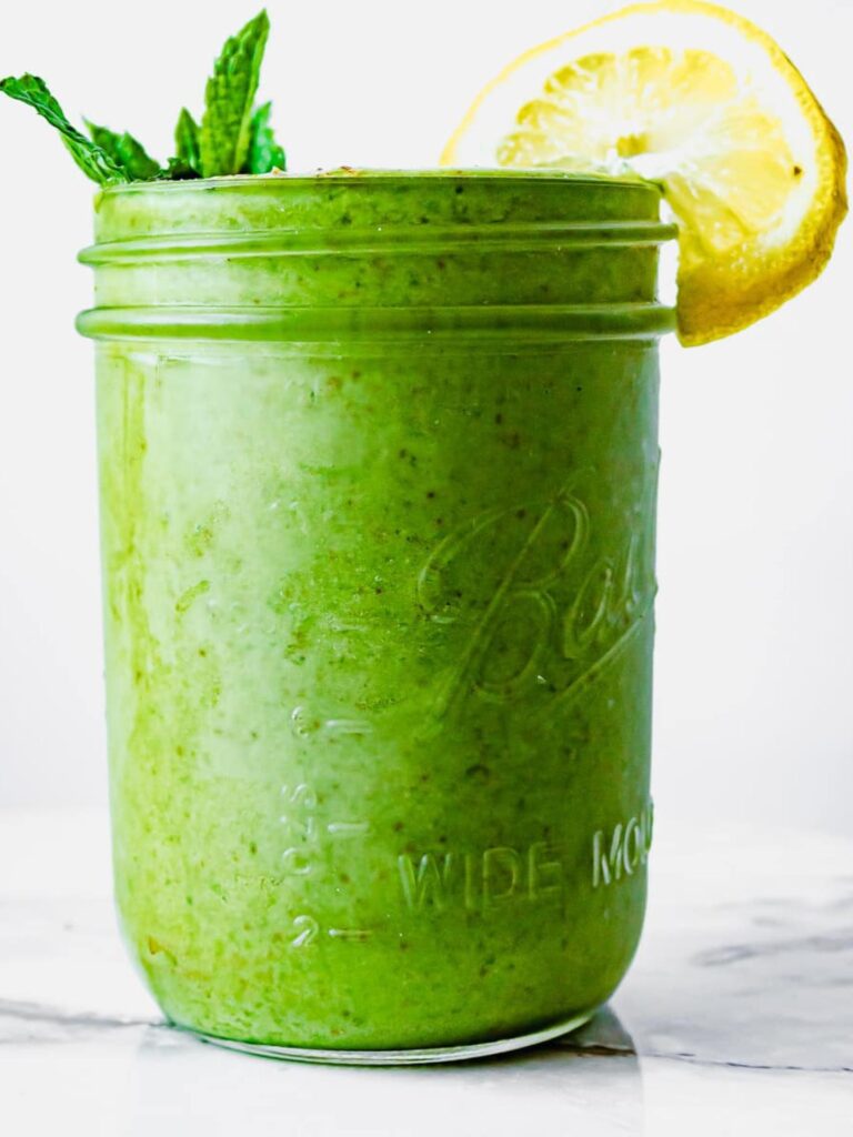 Mango Kale Smoothie